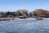 The Women's Boat Race season 2018 - fixture CUWBC vs. ULBC: CUWBC, on the right, ahead of ULBC at the Putney boat houses.
River Thames between Putney Bridge and Mortlake,
London SW15,

United Kingdom,
on 17 February 2018 at 13:10, image #51